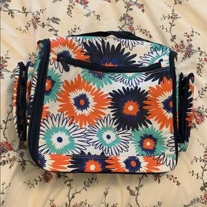 Thirty One Deluxe Beauty Bag